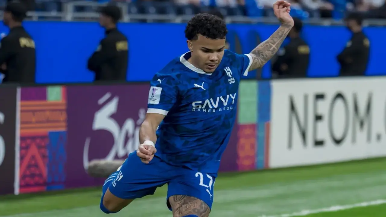 بشرط مالي ضخم.. تفاصيل رحيل البرازيلي كايو سيزار عن الهلال تظهر للعلن